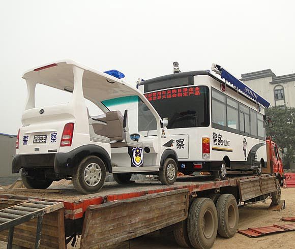 準(zhǔn)備發(fā)往山西晉城的移動(dòng)警務(wù)室，電動(dòng)巡邏車