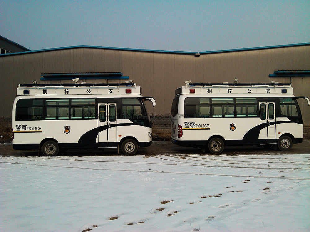 燃油版移動(dòng)警務(wù)室