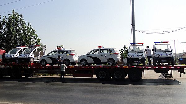 魏縣購(gòu)置警用電動(dòng)汽車再次發(fā)車