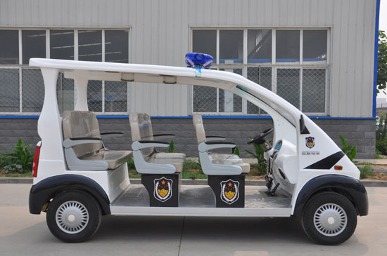 成都安德鎮(zhèn)：電動(dòng)治安巡邏車上崗 打造平安鄉(xiāng)鎮(zhèn)