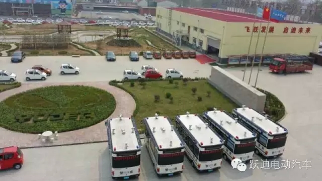 春暖花開、綠色躍迪---躍迪集團(tuán)綠化工作進(jìn)行中！