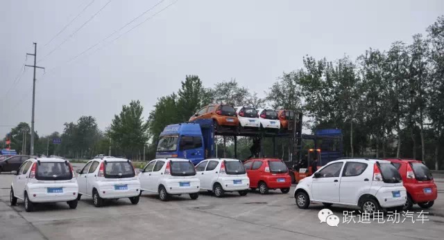 躍迪電動(dòng)汽車(chē)發(fā)車(chē)湖北