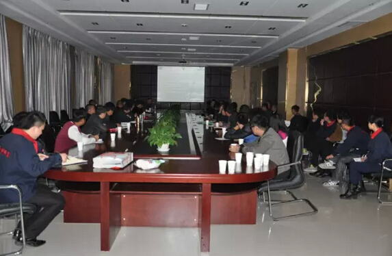 躍迪集團河北新宇宙電動車有限公司優(yōu)秀經(jīng)銷商營銷、技術(shù)交流大會順利拉開序幕