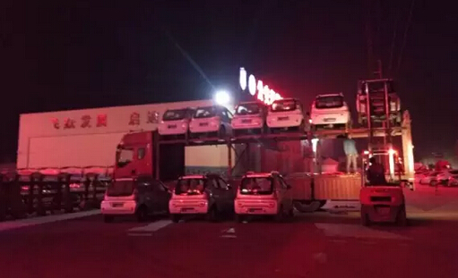 躍迪電動汽車批量發(fā)車邢臺—緊隨時代發(fā)展