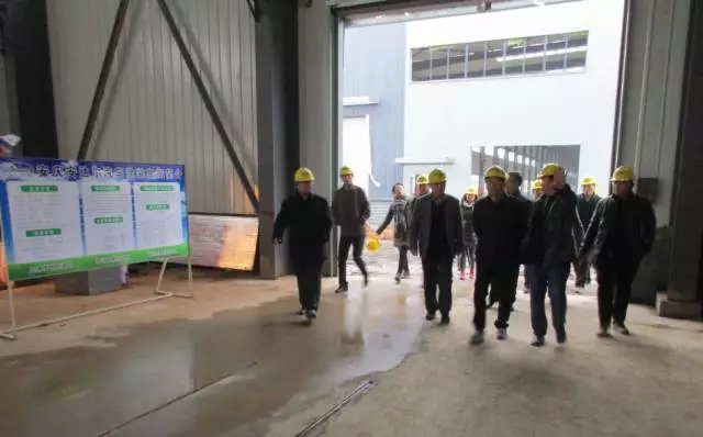 安慶市委書(shū)記虞愛(ài)華一行到安慶安達(dá)爾公司調(diào)研