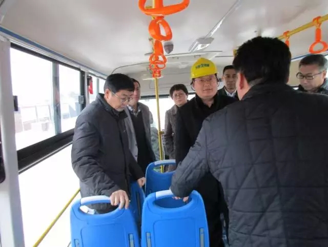 安慶市委書(shū)記虞愛(ài)華一行到安慶安達(dá)爾公司調(diào)研