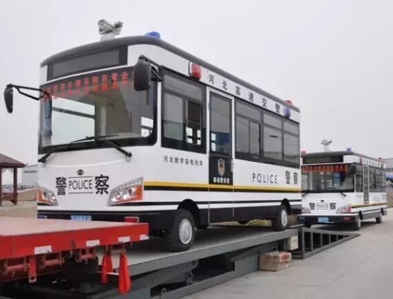 躍迪移動(dòng)警務(wù)室批量發(fā)車(chē)河北高速公路各路段——為人民的安全保駕護(hù)航