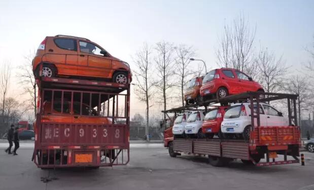 躍迪電動汽車批量發(fā)車廣西—躍迪，您身邊的電動汽車生產(chǎn)專家