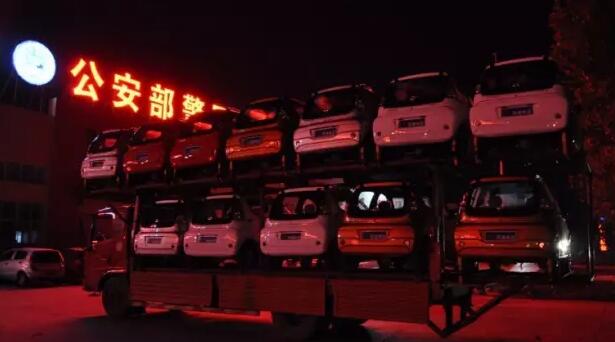 躍迪電動(dòng)汽車批量發(fā)車河南——躍迪電轎，軍工品質(zhì)