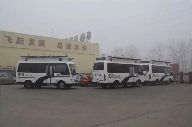 30臺(tái)躍迪燃油移動(dòng)警務(wù)室批量發(fā)往河北石家莊交管局——霧霾鎖城，躍迪24小時(shí)全天候執(zhí)勤