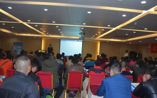 躍迪智能家族集結(jié)亮相鄭州展，萬人見證，共贏未來