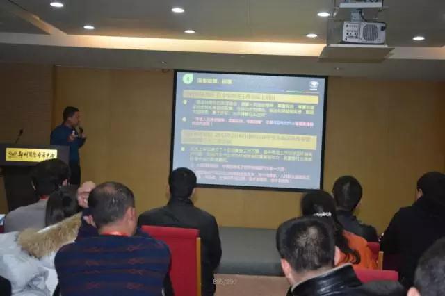 躍迪智能家族集結(jié)亮相鄭州展，萬人見證，共贏未來