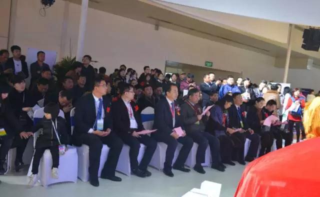 躍迪智能家族集結(jié)亮相鄭州展，萬人見證，共贏未來