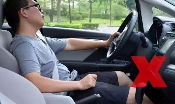 愛(ài)護(hù)身體，從正確駕駛姿勢(shì)開(kāi)始
