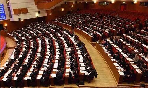 【關(guān)注河北兩會】躍迪集團(tuán)董事長呂洪濤：優(yōu)化環(huán)境加強(qiáng)研發(fā) 振興河北汽車產(chǎn)業(yè)