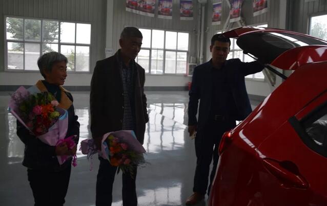 重陽節(jié)那天兒女有話對您說-躍迪員工紀(jì)實