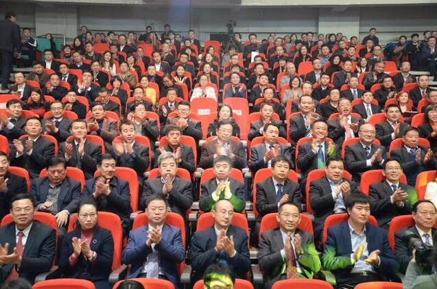 重磅|躍迪旗下河北新宇宙榮獲石家莊市“工業(yè)鑄魂”大型評選活動金雁獎(jiǎng)