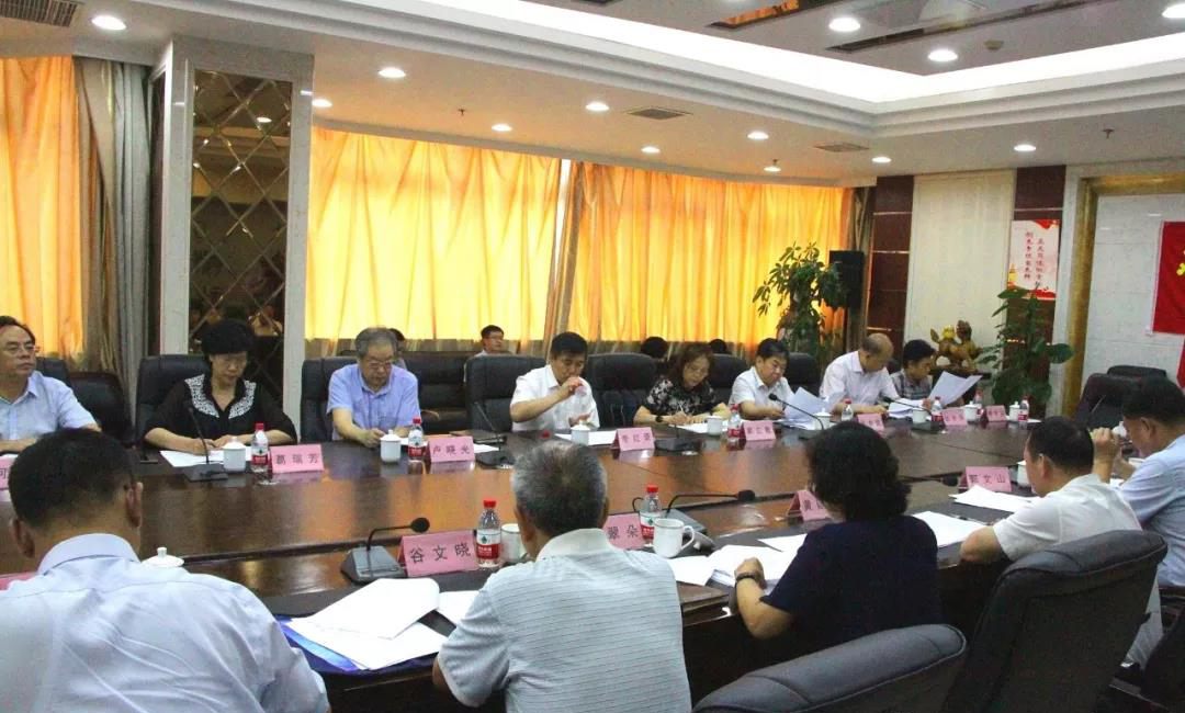 河北省政協(xié)常委、躍迪集團(tuán)董事長(zhǎng)呂洪濤出席省政協(xié)重點(diǎn)提案督辦座談會(huì)