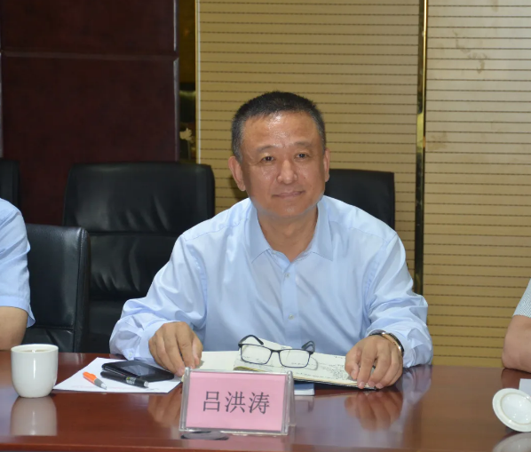 石家莊市中級人民法院黨組書記、院長白峰到躍迪集團調(diào)研