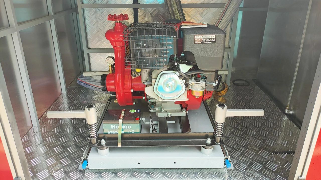 走進(jìn)躍迪汽車|躍迪消防車，消防時(shí)時(shí)在