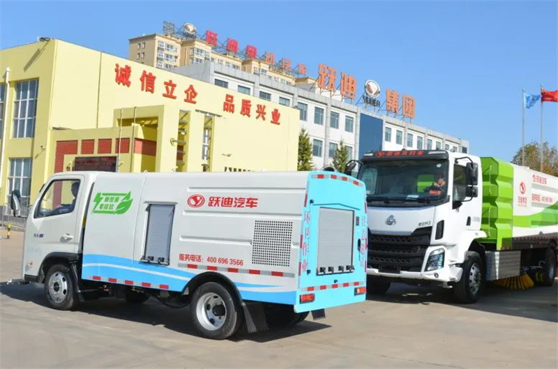 小小體型 超大能量丨躍迪純電動(dòng)路面養(yǎng)護(hù)車(chē)