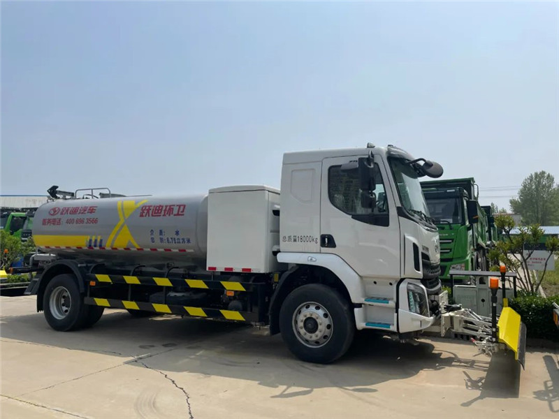 天更藍(lán)，地更凈|躍迪純電動(dòng)清洗車