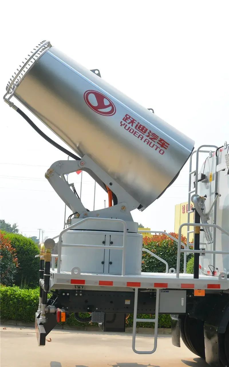 躍迪集團(tuán)新能源多功能抑塵車(chē)——低碳環(huán)保、降溫除塵