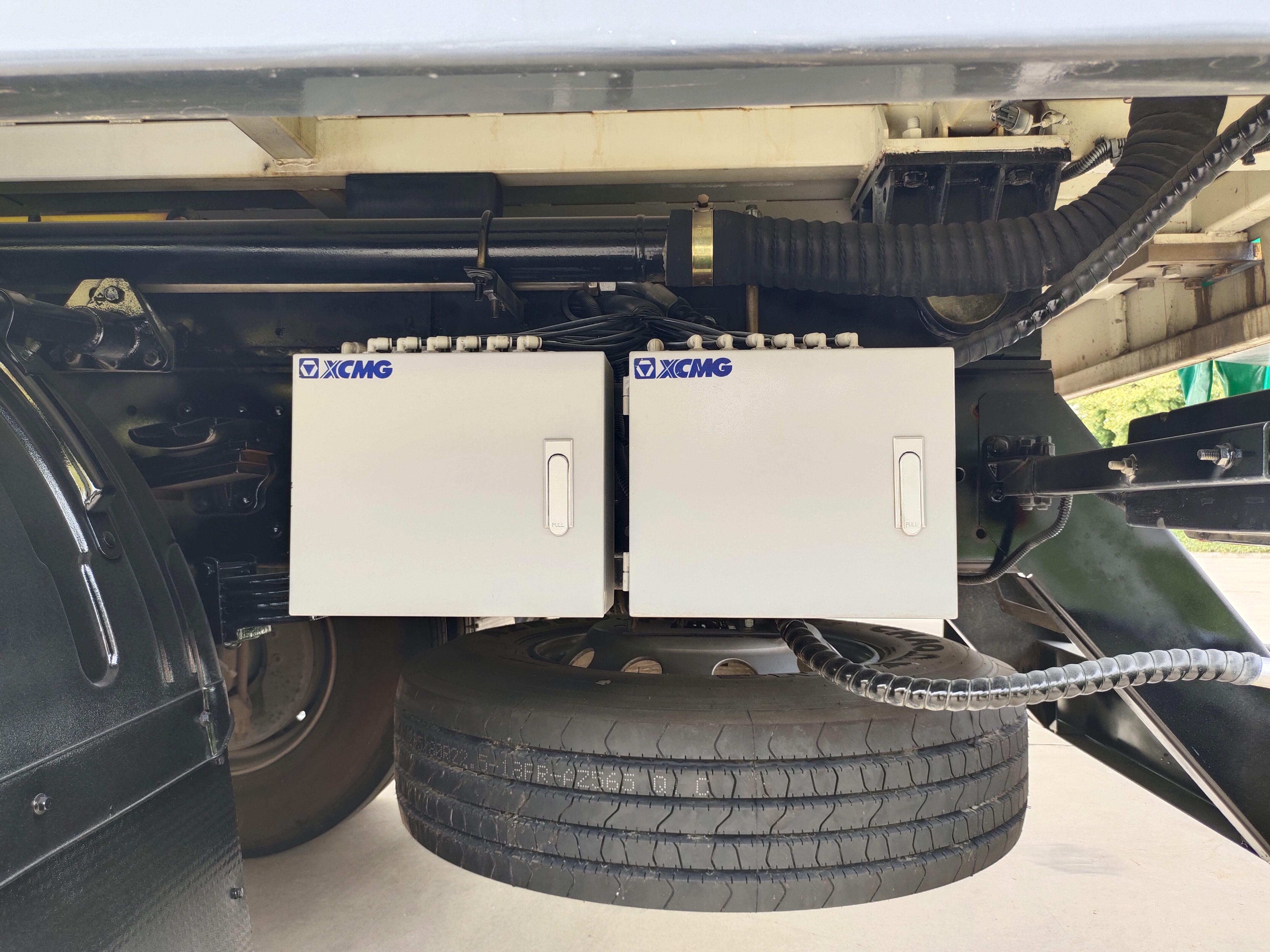 躍迪清掃車(chē) —— 為城市顏值加分，為美好生活助力