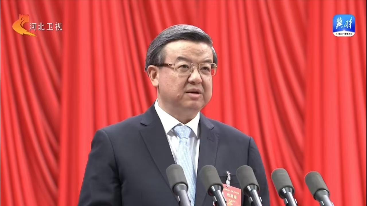 河北省政協(xié)十三屆三次會議開幕：河北省政協(xié)委員、躍迪集團(tuán)董事長呂洪濤參加會議并接受采訪